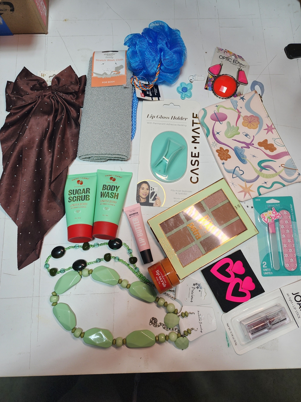 17Assorted Beauty & Accessories Set ××#22